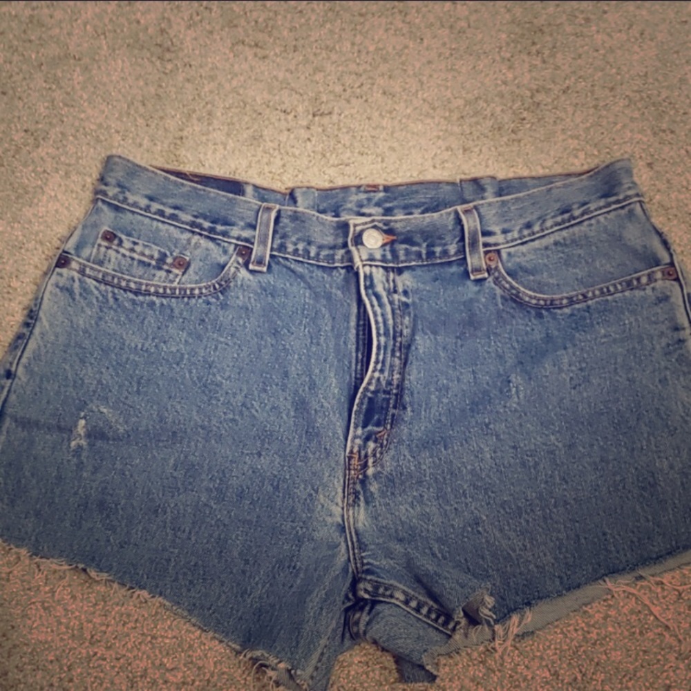 Levi’s Cutoffs Mom Shorts
